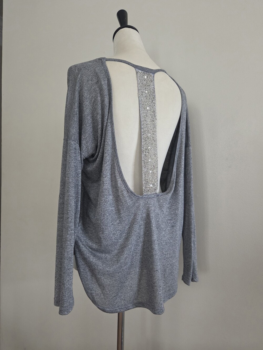 Vintage Gray Open-Back High-Low Knit Top with Beaded Back Strap